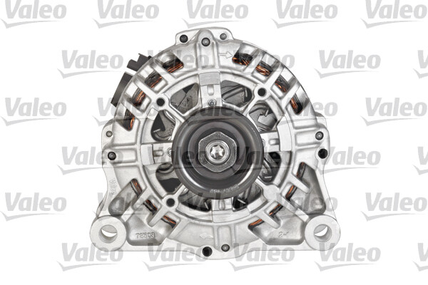 Alternateur Valeo 439692 pour remplacer un boîtier usé et restaurer le démarrage du véhicule