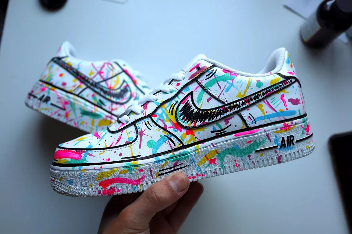 White rainbow nike clearance shoes