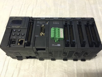 キーエンスKV-5000+KV-C32XC+KV-C64TD