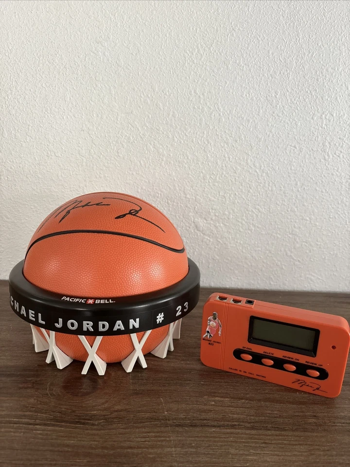 NUEVO Michael Jordan Upper Deck Home Phone Chicago Bulls RARO 1999 COMO NUEVO De colección Foto 2 de 4