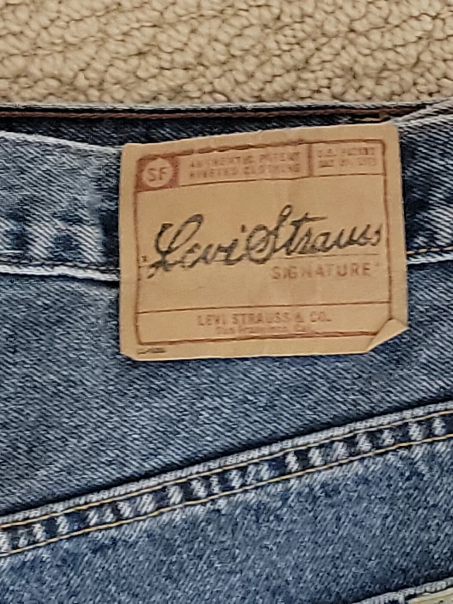 Signature levi strauss jeans hotsell