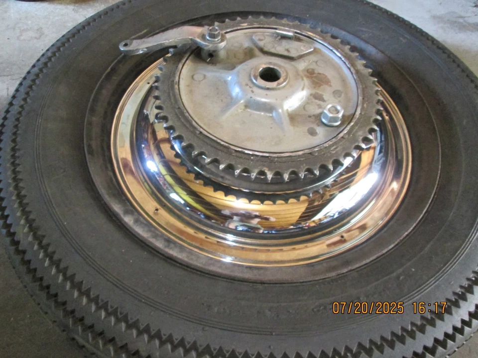 Cubiertas de rueda delanteras y traseras cromadas Harley Knucklehead Panhead EL Foto 4 de 4