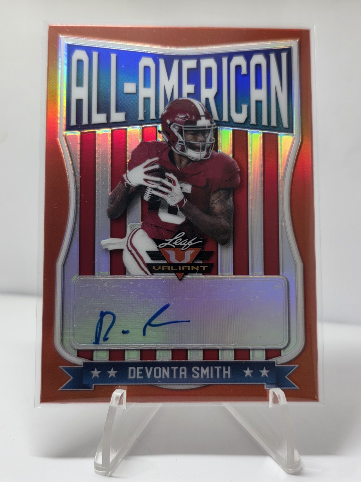 2021 Leaf Valiant - All-American Devonta Smith #AA-DS2 Orange /50 (AU, RC)