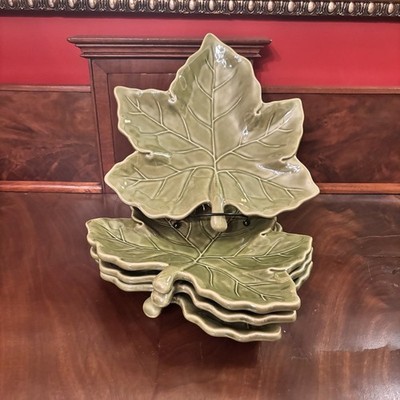 Pottery Barn Leaf Salad Dessert Plates Green Harvest 10  Set of 4 
