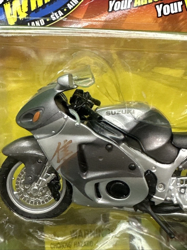 Ruedas Maisto Adventure 2011 Suzuki GSX 1300R escala 1:18 nuevas selladas fundidas a presión 🏍️ Foto 2 de 4