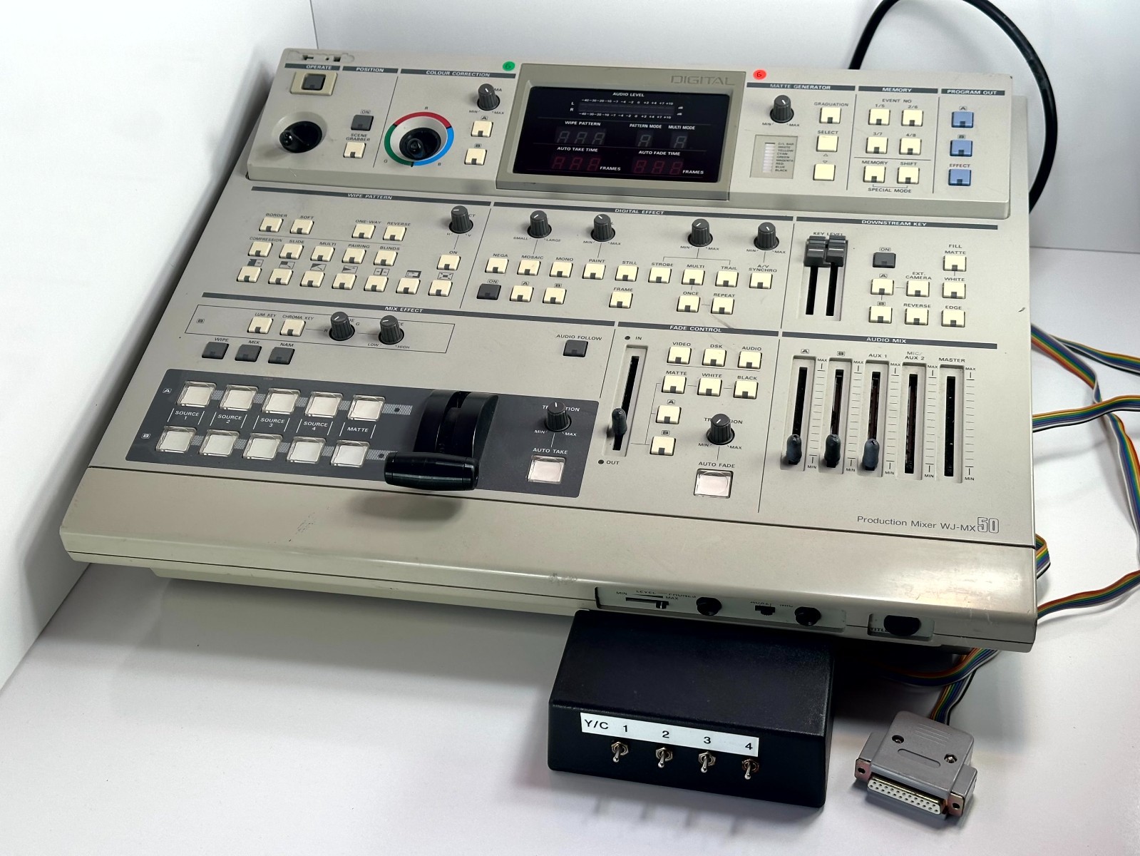 Vintage Panasonic WJ-MX50 Professional Digital AV Video Mixer getestet und funktionsfähig