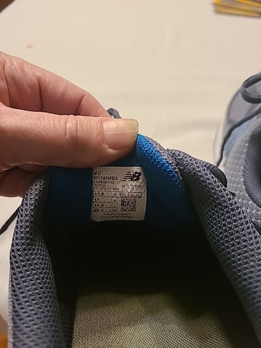 Scarpe da corsa uomo New Balance 1540v3 taglia 10,5 nero/grigio M1540MB3 - Foto 5 di 5