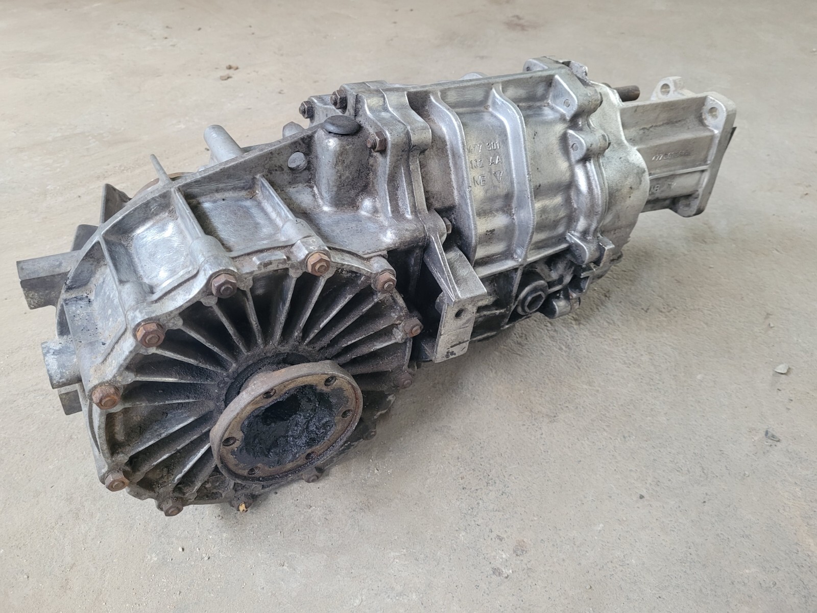 Porsche 924 Getriebe 2.0 Liter 477301102 AA | eBay 