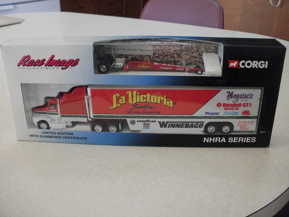 NHRA 1/64 DARRELL GWYNN MIKE DUNN LA VICTORIA SALSA HAULER AND DRAGSTER - Image 4 of 4