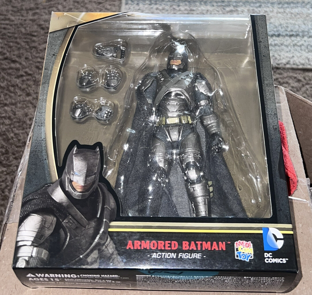 MAFEX No.023　アーマードバットマン AmiAmi [Character & Hobby Shop] | MAFEX No.023 Armored