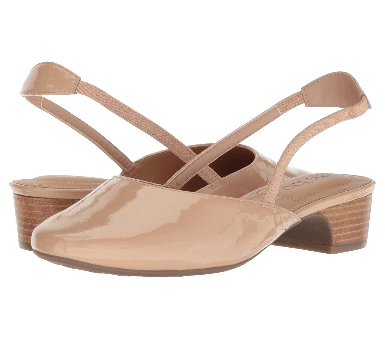 Parte superior de cuero patentado para mujer Me Too Formal