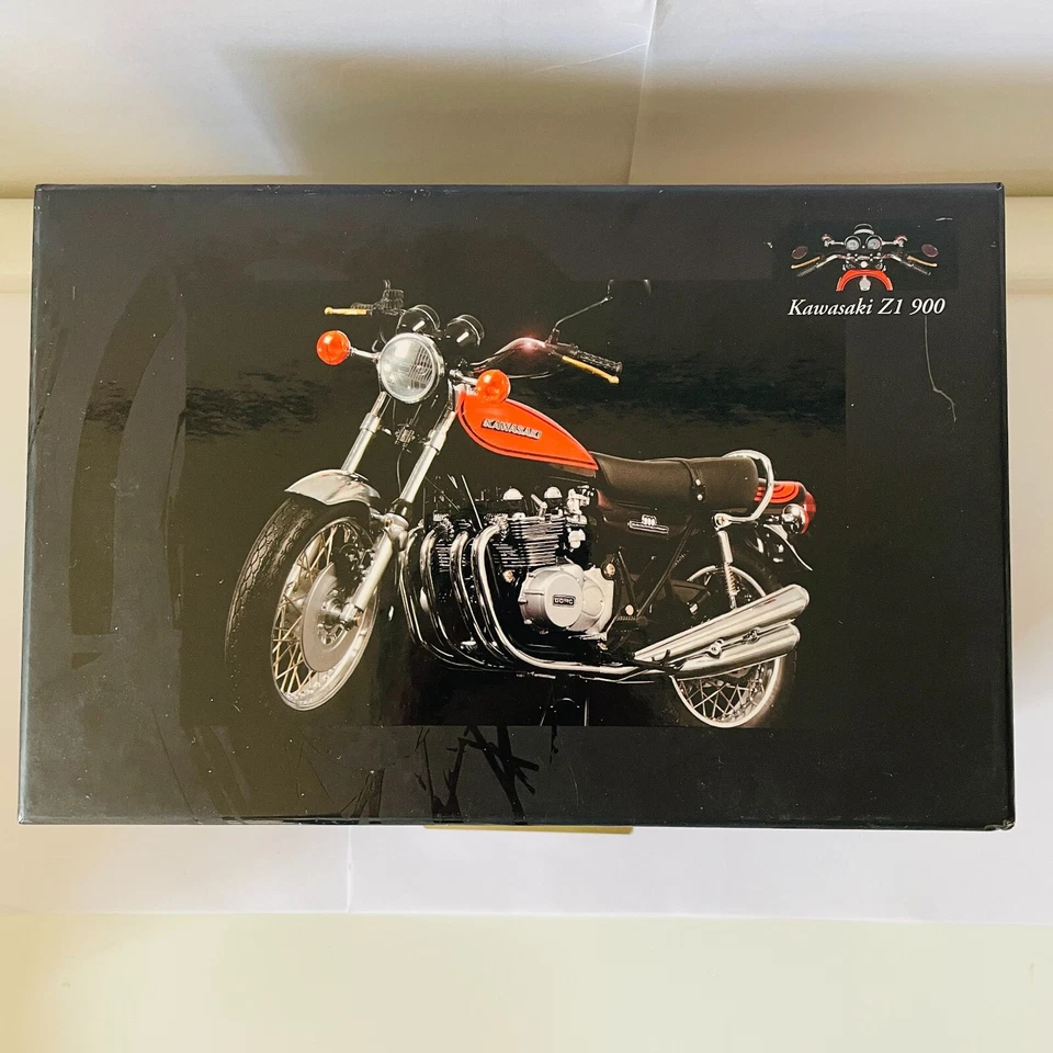 Minichamps 1/12 Kawasaki Z1 900 marrón caramelo 1972 bicicleta clásica serie motocicleta Foto 3 de 4
