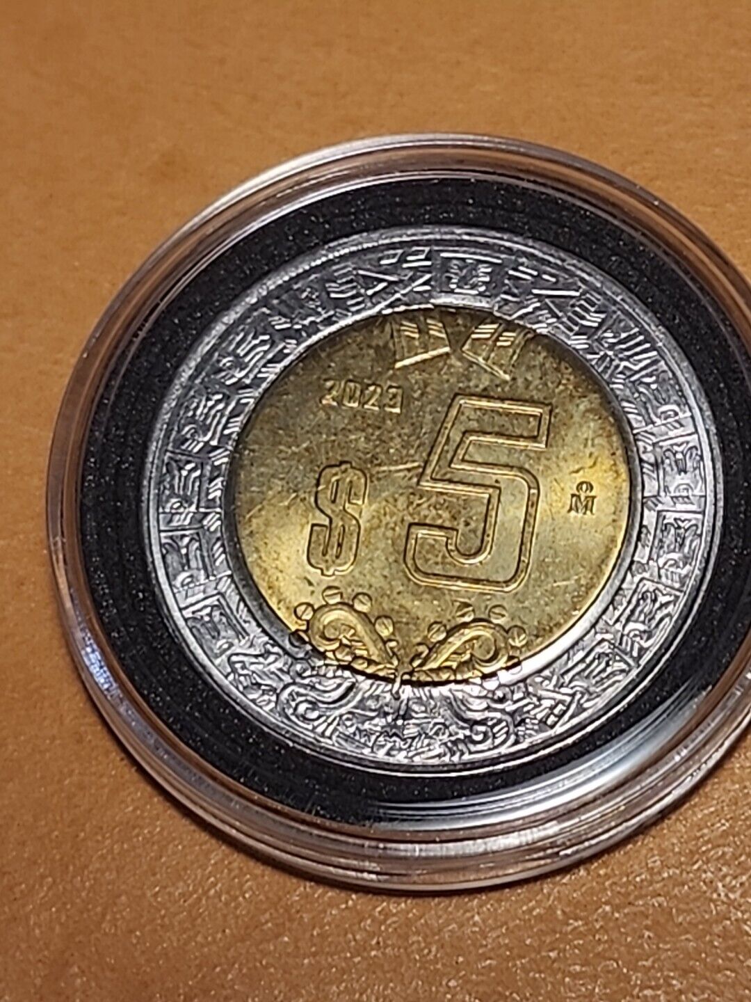 BIMETALLIC MEXICO COIN MONEDAS DE 5 PESOS ACRYLIC CASE INCLUDED FAST SHIPPING