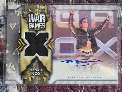 WWE Tegan Nox PATCH/ AUTO 64/99 2020 TOPPS NXT Autograph MAT RELIC BLUE Stardom