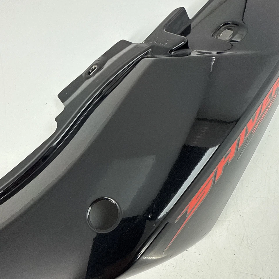 Carenado trasero Aprilia Shiver SL750 3013 L/H sin AP89704600XN5 #Y1 Foto 4 de 4