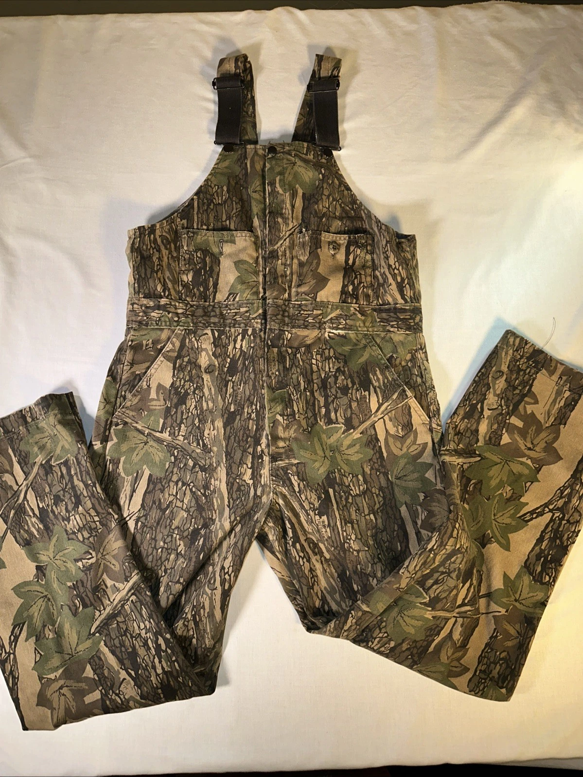 Wolf Mountain Bib Overalls Hunting Outdoor Mens M Long Camo Expel Trebark