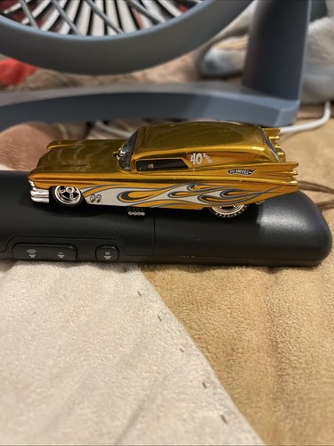 2009 Hot Wheels Classics S5 CHASE from 30-Car Set Loose Gold 59 Caddy