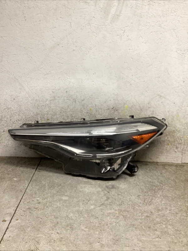 2022-2025 TOYOTA COROLLA CROSS LEFT LH DRIVER SIDE HEADLIGHT OEM ADAPTIVE