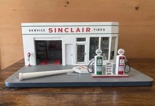 Sinclair Gas Service Station By Danbury Mint