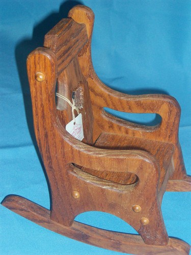 Romona by Linda Steele,Porcelain, Signed & # Wood Rocker - Picture 5 of 5