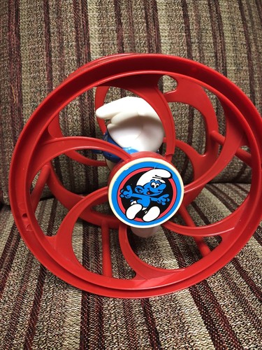 Vintage iLLCo Preschool Smurf Red Plastic 8” Rolling Spinning Rattle Toy - Picture 2 of 6