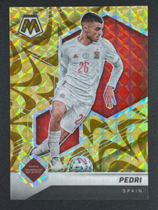 2021-22 Panini Mosaic FIFA Road To World Cup Pedri Spain Reactive Gold #130
