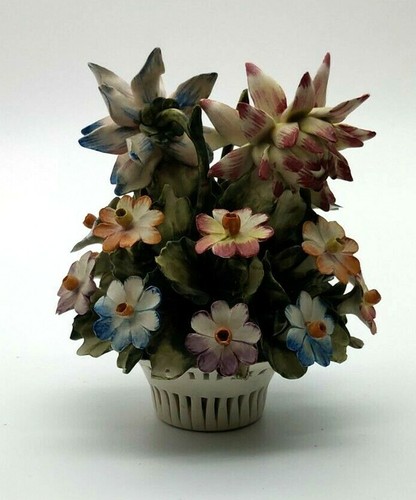 Capodimonte Table Flower Floral Basket Centerpiece Crown N Italy Vintage AS IS - Picture 3 of 11