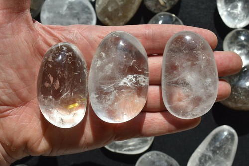 WHOLESALE Polished Quartz Palmstone from Madagascar 38 pcs 3 kg # 5674 - Picture 9 of 12
