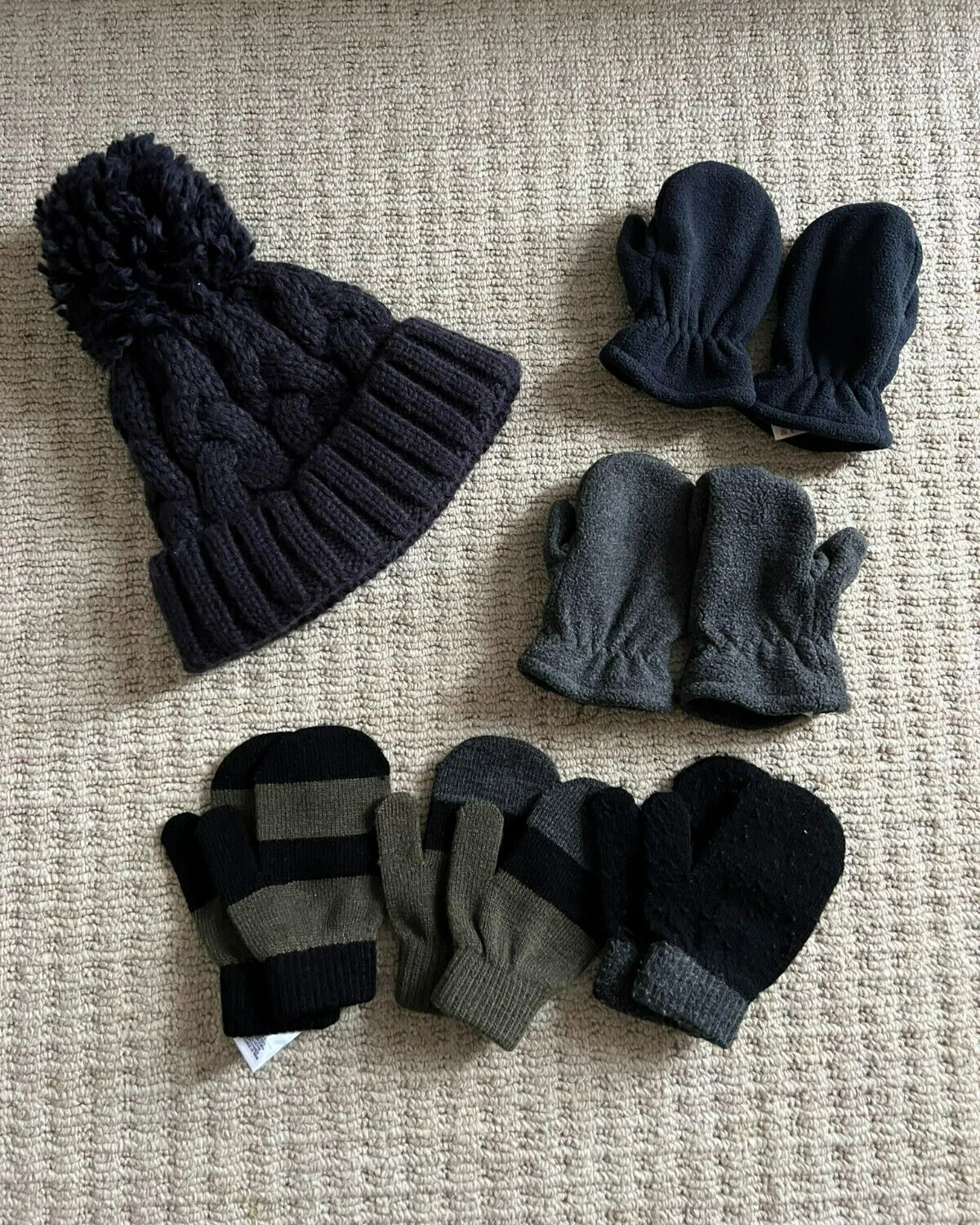 Next 6 Winter Bundle Lined Winter Bobble Hat Age 1-2 Years 12-24 Mitten Glove