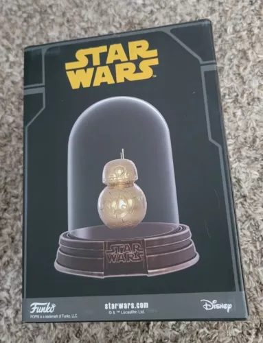 Funko Pop! Hot Topic Exclusive Collectors Edition Star Wars Gold BB8 