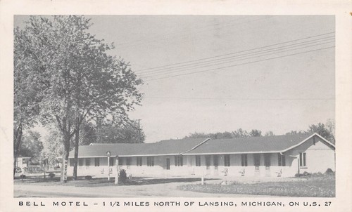 Bell Motel US 27 Lansing Michigan 1950s postcard - Picture 1 of 2