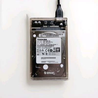 Festplatte TOSHIBA MQ01ABD100 1TB 5400U/min 8MB SATA II 2.5'' inkl. Gehäuse