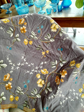 COUPON   TISSU AMEUBLEMENT   NEUF  tres epais    45x 90 cm GRANDE MARQUE     TBE