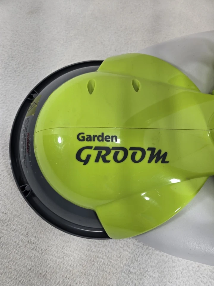 Garden Groom Hedge/Bush Trimmer/Groomer 147-M90 W/ Collection Bin No Bag**Tested - Image 2 of 4