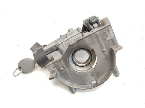 Chrysler PT Cruiser 2.0i 104kW 2001 LHD Petrol Ignition lock 05057107AA - Picture 2 of 7