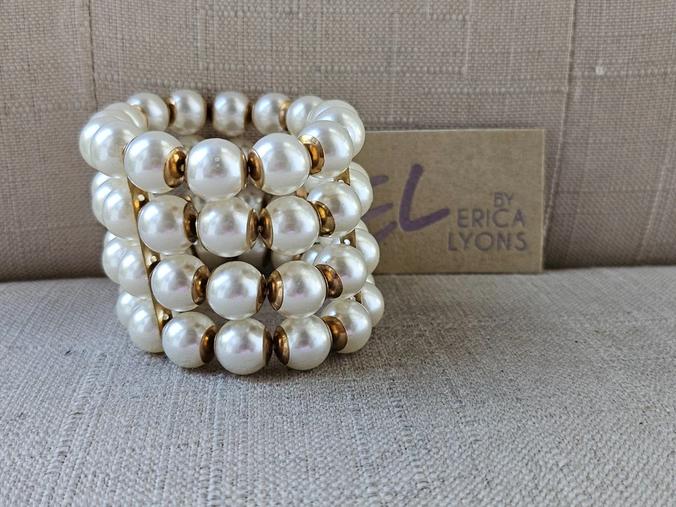 Pulsera de perlas Erica Lyons con cuentas imitación perlas cuatro hilos nueva con etiquetas envoltura elástica Foto 4 de 4