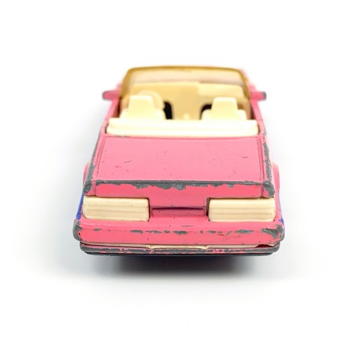 Coche diecast convertible vintage 1987 Matchbox #72 Cadillac Allante rosa 1:60 - Imagen 11 de 13