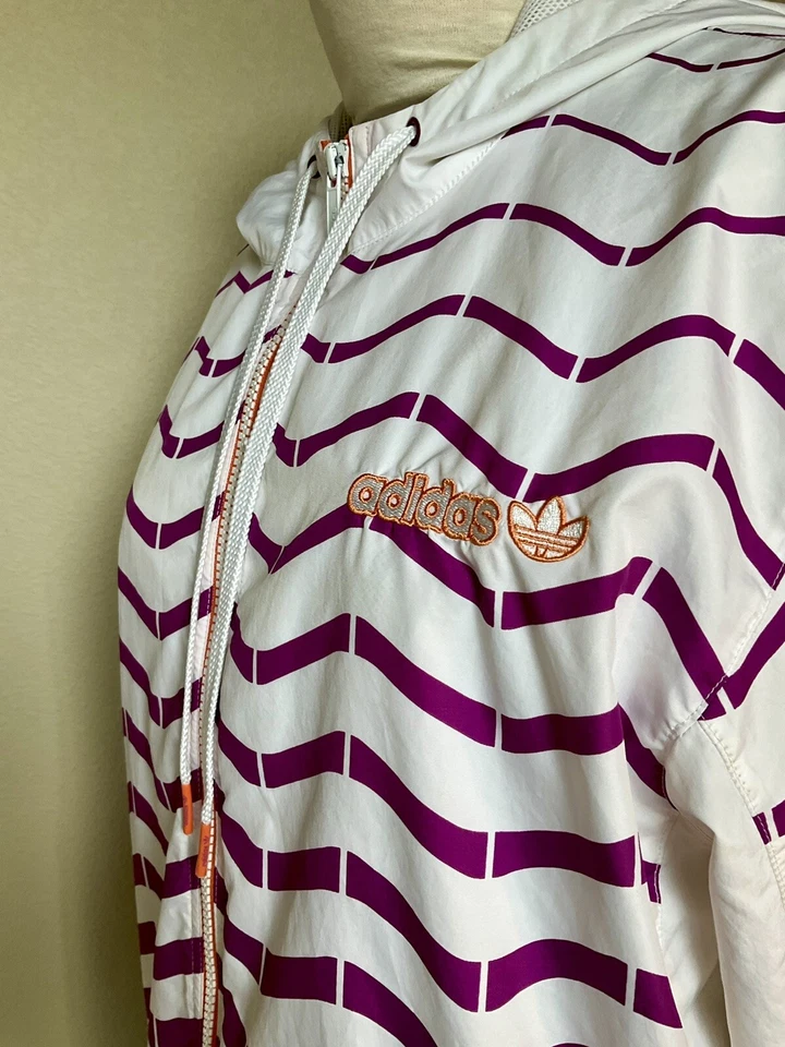 Women’s Adidas Running/Warmup/ Windbreaker Rain jacket Fitness Jog Logo M - Image 2 of 4