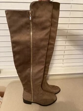 TOP MODA Women's Knee High Taupe Suede Boot - Size 6.5