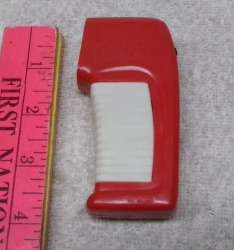 ** Vintage - RADIO SHACK - Red & White - POCKET FLASHLIGHT - super NICE for age