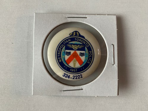 VINTAGE 1957 Metropolitan Toronto Police - Pinback Button - Photo 6/6