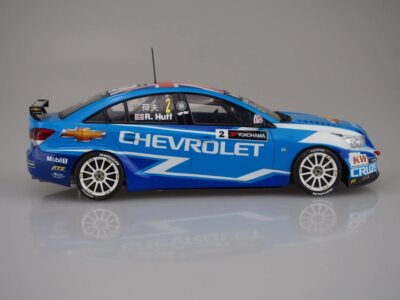 Aosima BEEMAX 1/24 Model kit Chevrolet Cruze 2012 WTCC World