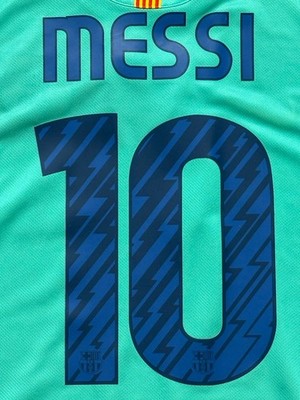 2010/11 Barcelona Away Jersey #10 Messi Medium Nike Soccer UNICEF