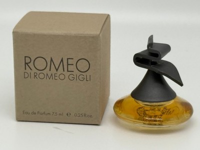 ROMEO GIGGLI WOMEN 0.25 FL oz / 7.5 ML Eau De Parfum Pour Miniature In Box