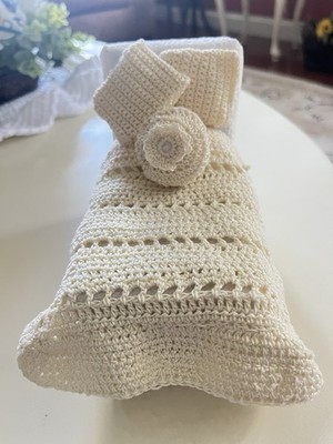 Dollhouse Miniature 1:12/Crochet Blanket & 3 Pillows  ALL Pieces Artisan Made.