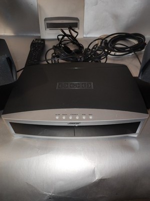 BOSE AV 3-2-1 II Media Center mit Subwoofer und zwei Lautsprecher DVD, CD Player