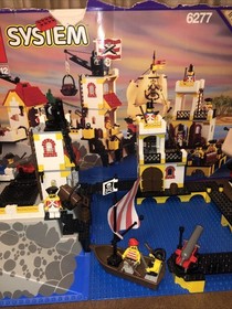 Vintage LEGO Pirates: Imperial Trading Post (6277) Mostly Complete