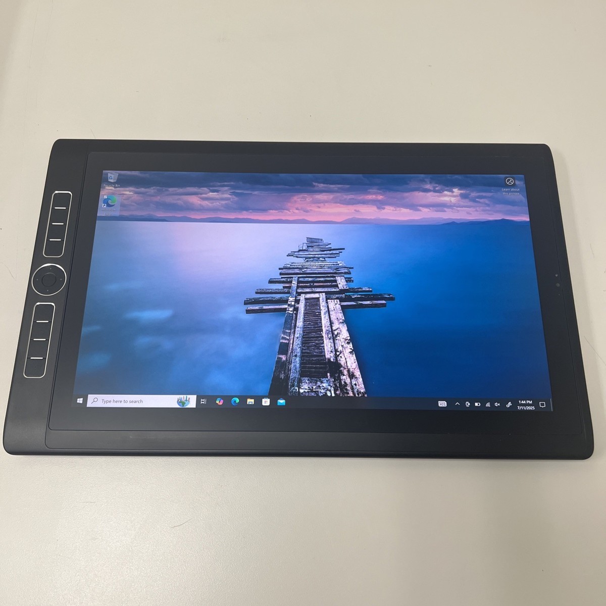 その他 wacom  mobile studio pro Wacom Mobile Studio Pro 16
