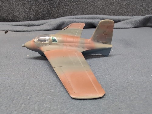 Messerschmitt ME-163 Komet Model Kit 1/72 Scale Vintage Pre Built - Picture 3 of 11