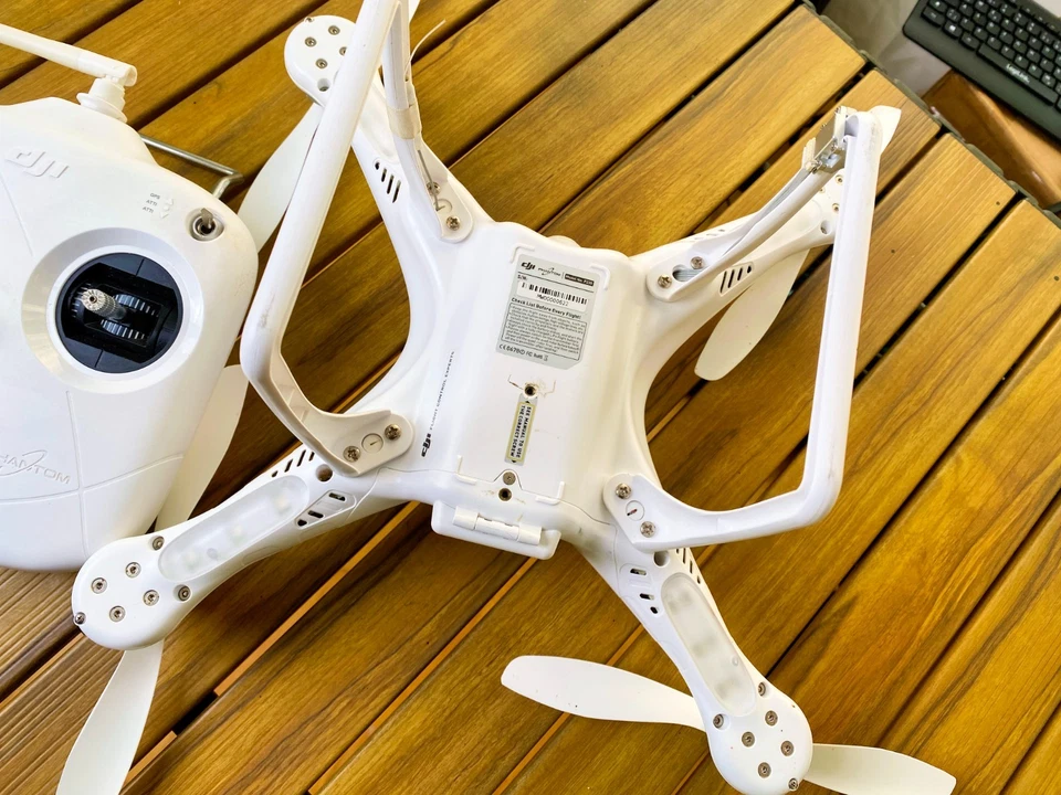 DJI Phantom 1 Quadrocopter - GPS Drohne - Absturzfrei & Neuwertig - ab 1€ - OVP - Bild 3 von 4